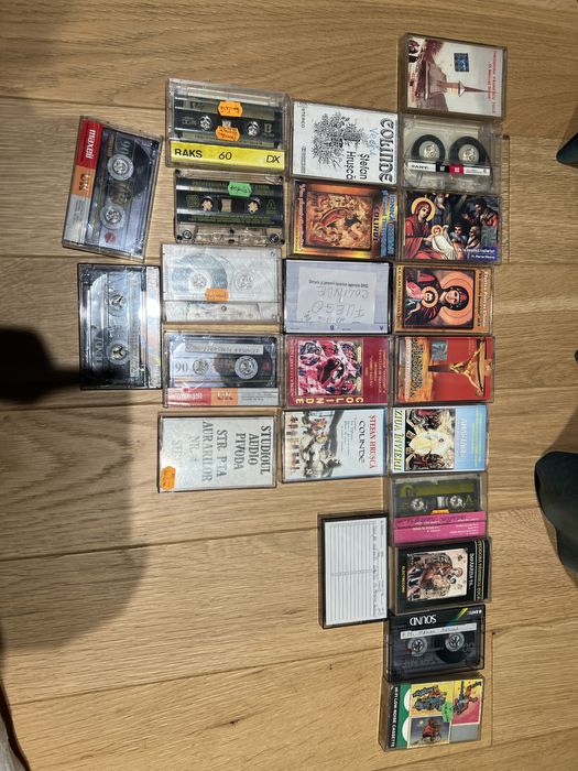 Vand casete audio vechi originale, functionale sau colectie