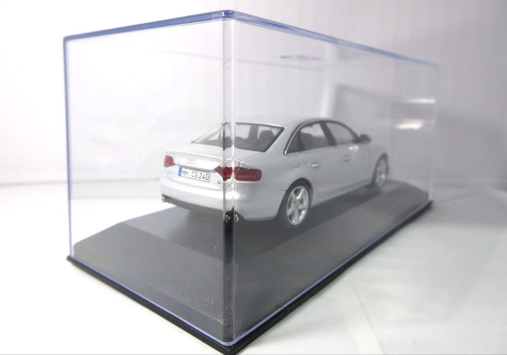 Macheta Audi A4 B8 scara 1:43