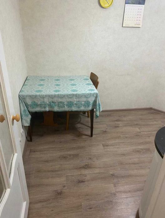 Продается 2- ком. квартира на бензострое