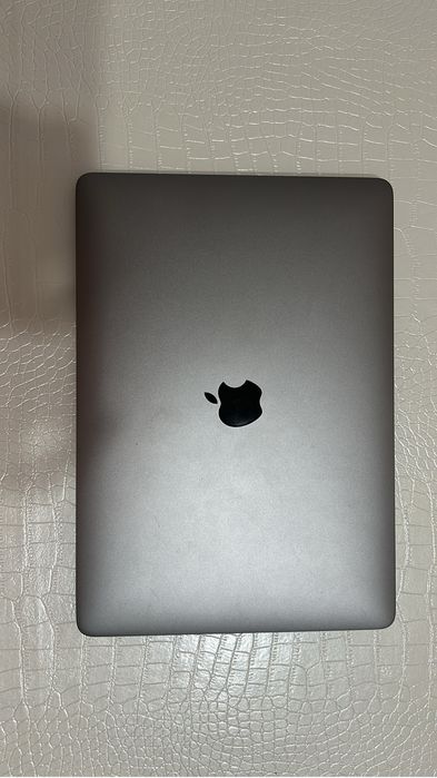 Macbook M1, 2020
