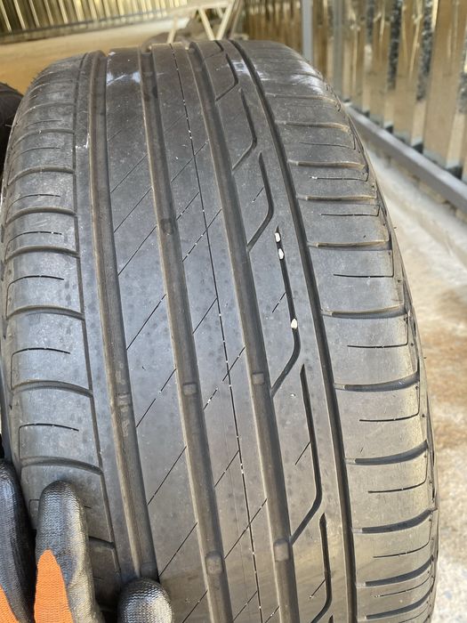 215/45/17 Бриджстоун   Летни