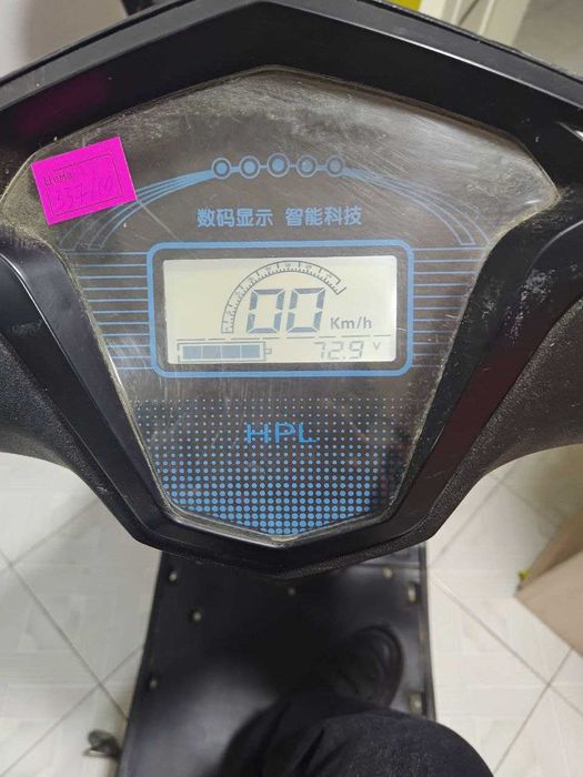 Продается электро скутер Tesla