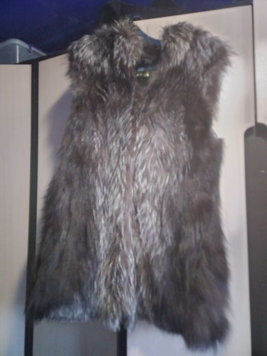 Жилетка чернобурка