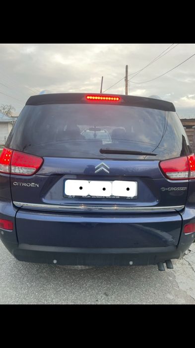 Citroen C-Crosser