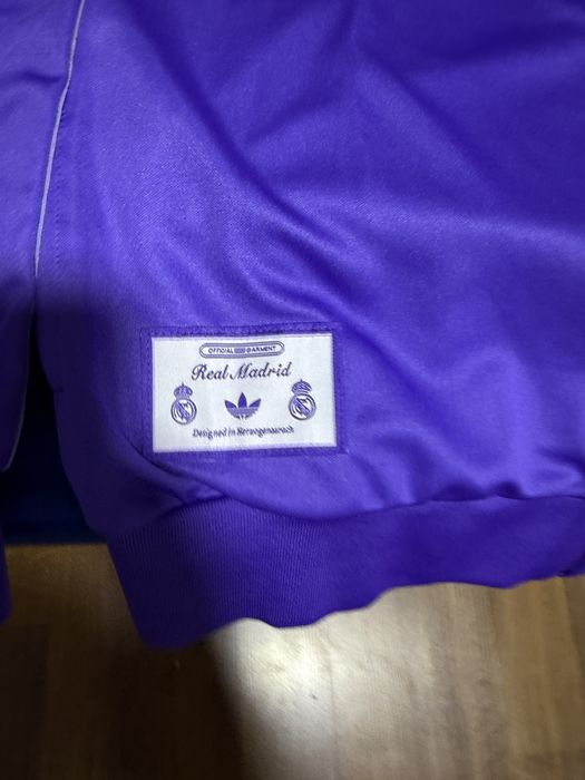 Vand bluza cu Real Madrid