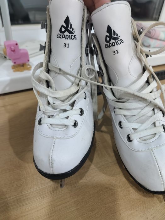 Продам коньки для девочки