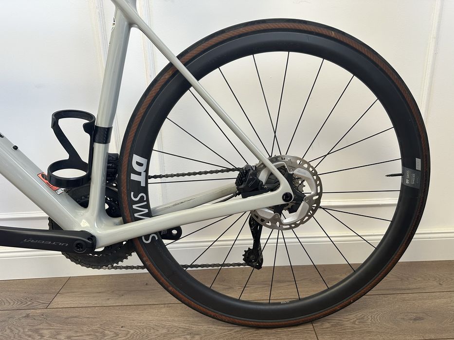 Cursiera Carbon Canyon Endurace CF SL 8 di2 Ultegra 12 speed an 2025