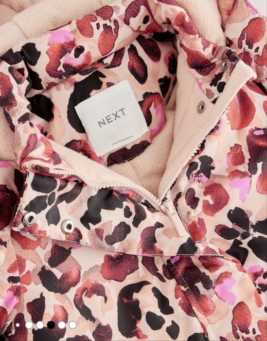 Next regular fit - shower resistant