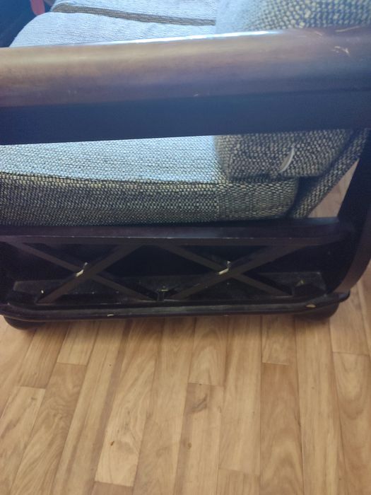 Два дивана, пуф, стол, кресло