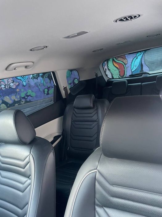 Продается KIA Carens 2024
