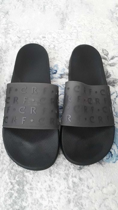 Дамски 40н мъжки 43н