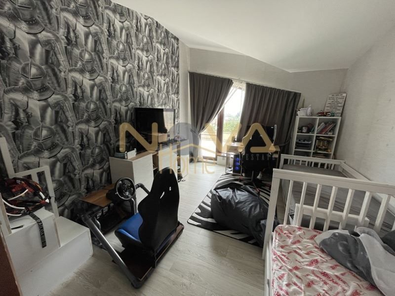 Къща в Варна, област-м-т Манастирски рид площ 344 цена 430000