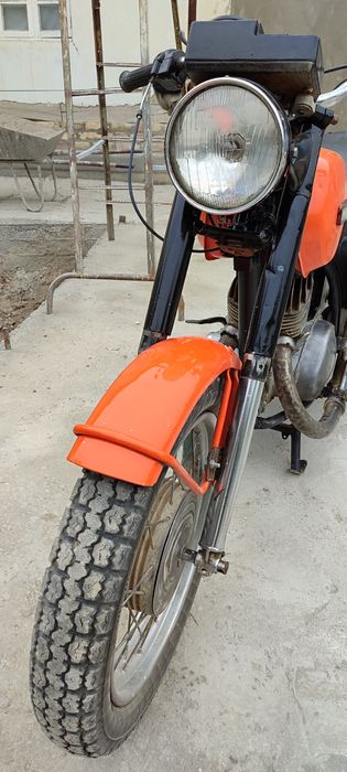 Иж планета 4 сотилади