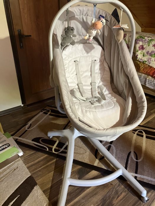 Chicco baby hug 4 in 1 Комплект с аксесоари и подаръчета