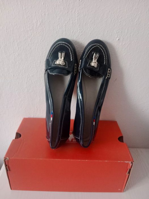 Продам женская обувь.