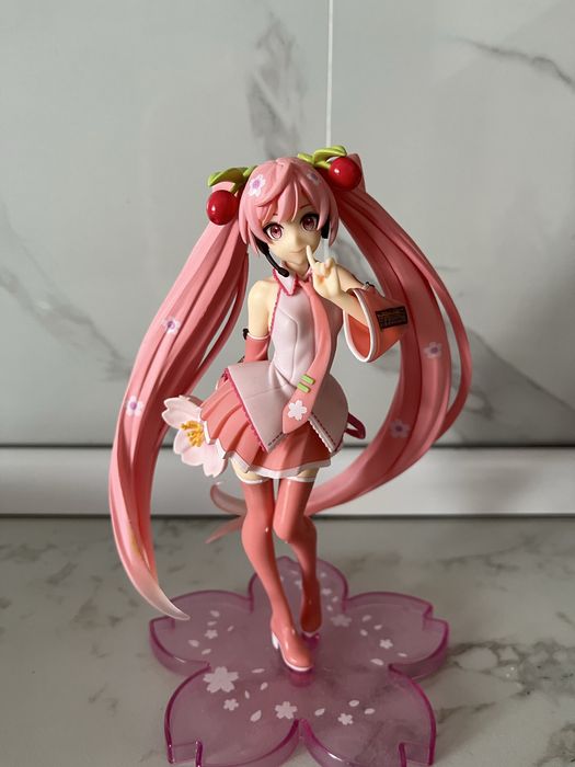 Фигурка Sakura Miku