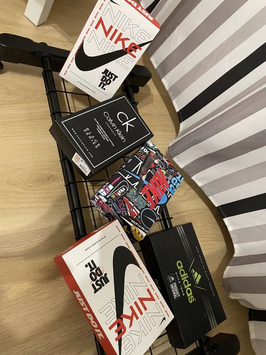 Мъжко бельо и чорапки унисекс