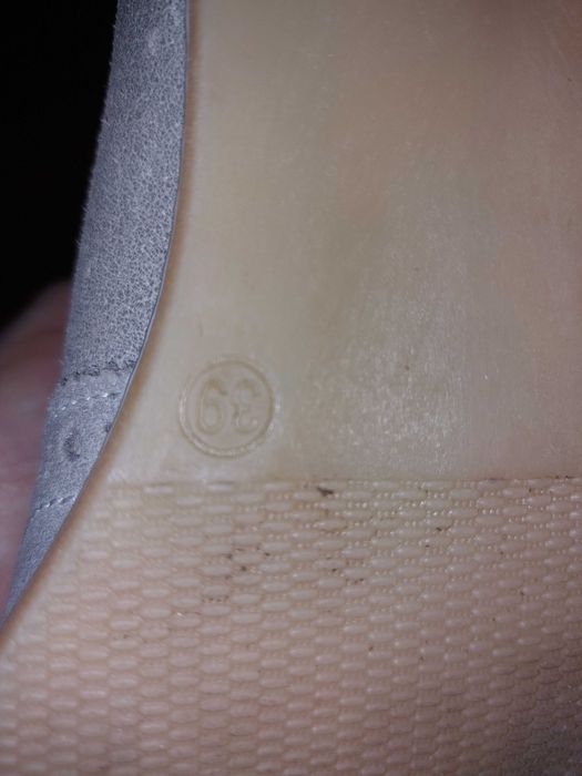 Сиви дамски боти