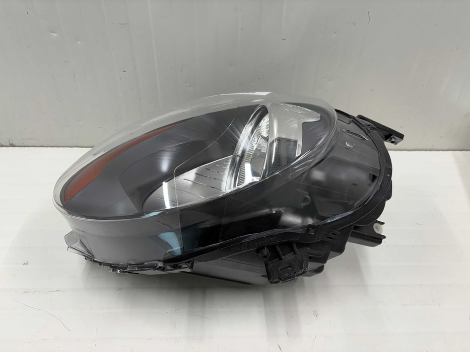 Десен фар Н7 Мини Купър Ф54 Ф55 Ф56 Ф57 с жълт мигач