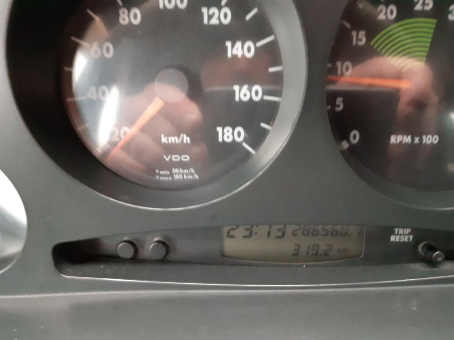 Продавам ролбар- булбар за Hyundai Terrakan