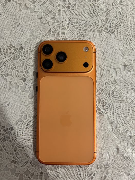 Iphone 17 pro max 2TB Feke 1:1