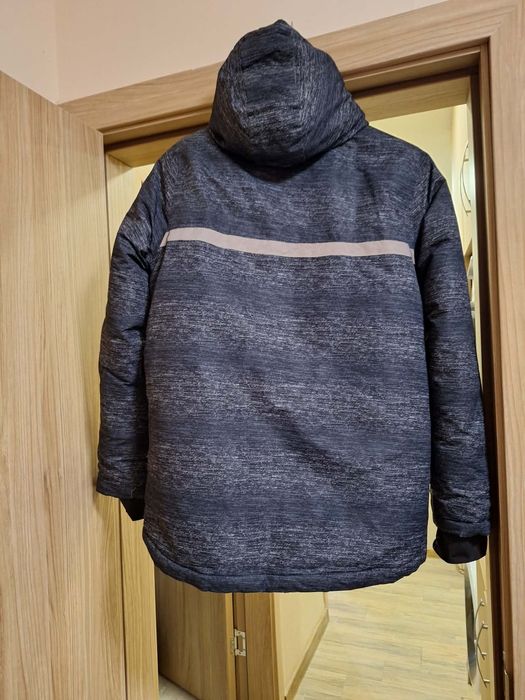 Зимно детско яке.