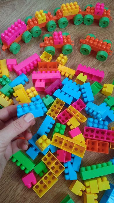 Лот детски играчки