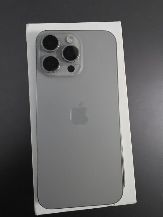 Iphone 15 promax  Tiitan 512gb