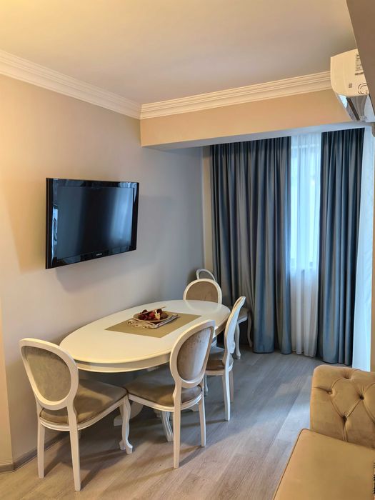 Inchiriere studio modern in  Otopeni-Complex Natatie   2500 ron.