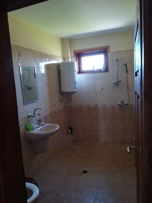 Продава се Къща в с. Миладиновци, Област Ямбол - 475 кв.м за 232 €/кв.м - Снимка #16