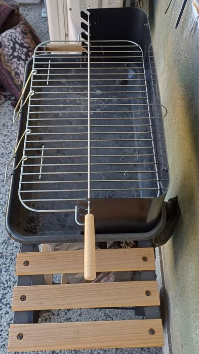 Барбекю за градина на колела