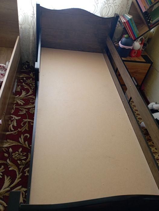 15 yoshgacha bolgan bolalar uotadgan yaxshi sifatli yogochdan ishlanga