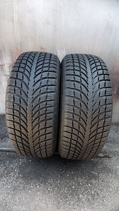 2броя зимни гуми 235/60/17 Michelin Latitude Alpin
dot23