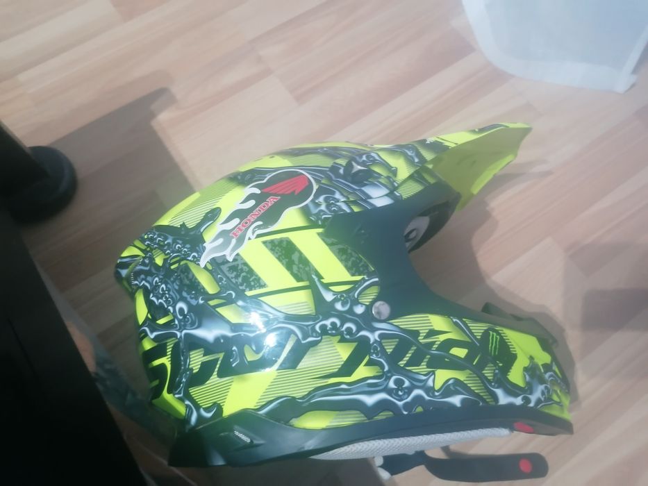 Кросова каска SKORPION VX-16