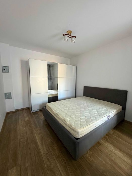 CASĂ DE INCHIRIAT CU 2 LOCUINȚE INDEPENDENTE | 236 mp utili | Teren 5.784 mp | strada Budiului