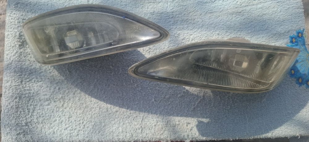 Противо туманка оригинал камри 30