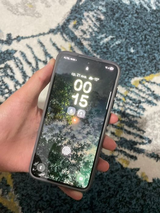 Samsung s23 / обмен рассматривается