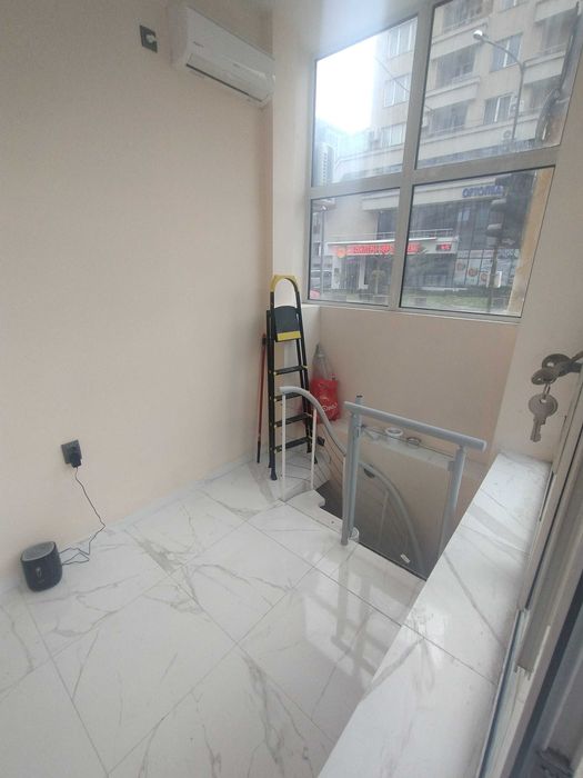 Дава се под наем Офис в София, Оборище - 20 кв.м за 280.5 € - Снимка #3