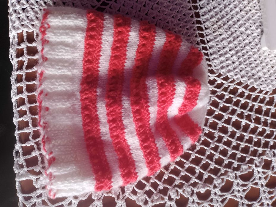 Caciuli handmade/tricotate