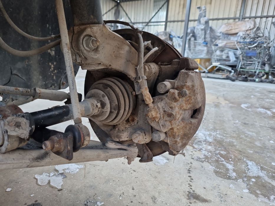 Fuzeta fata stanga Volkswagen Passat B6 Variant (3C5) [Fabr 2005-2010]