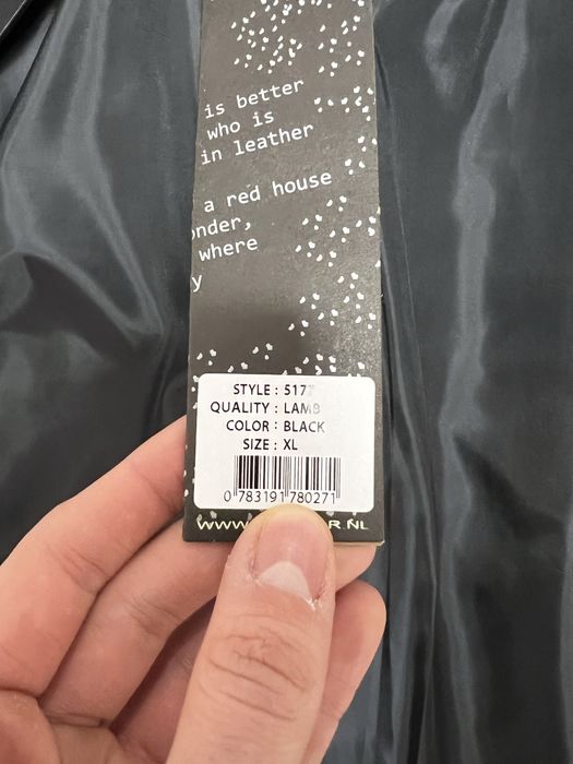 Geaca de piele naturala