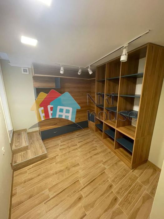 Продава се Тристаен апартамент в Варна, м-т Траката - 90 кв.м за 2156 €/кв.м - Снимка #9