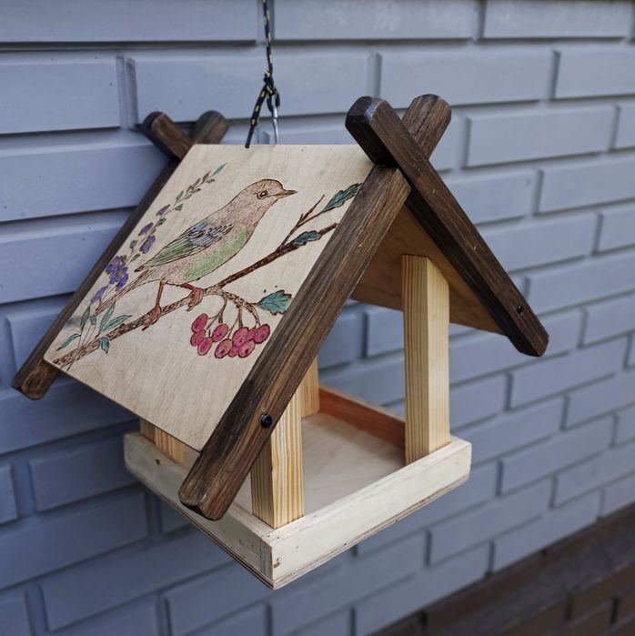 Кормушка для птиц