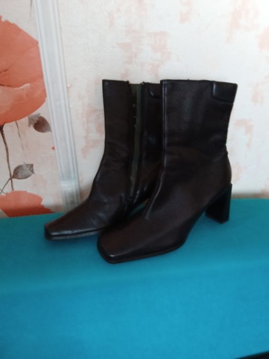 Сапоги черные кожаные