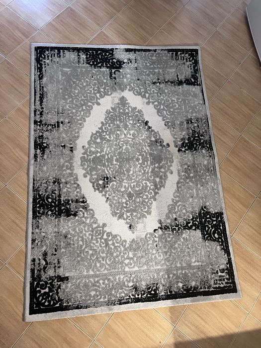 Килим 170x120cm, много добро състояние