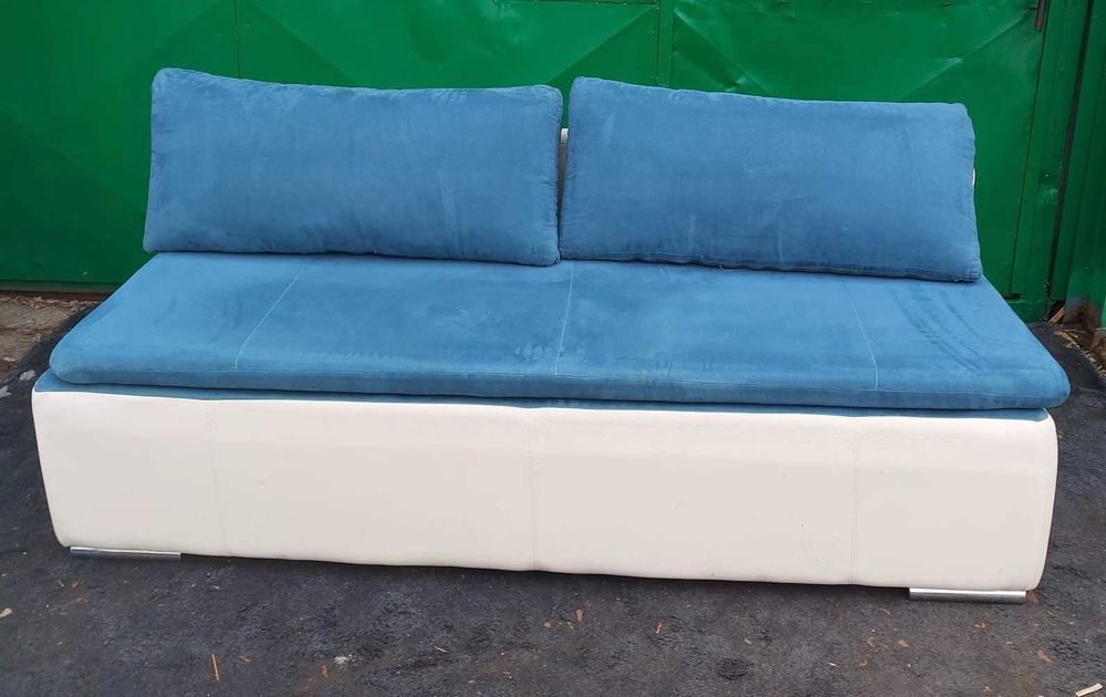 Canapea Extensibila cu Lada; Pat cu Saltea 190x155 cm