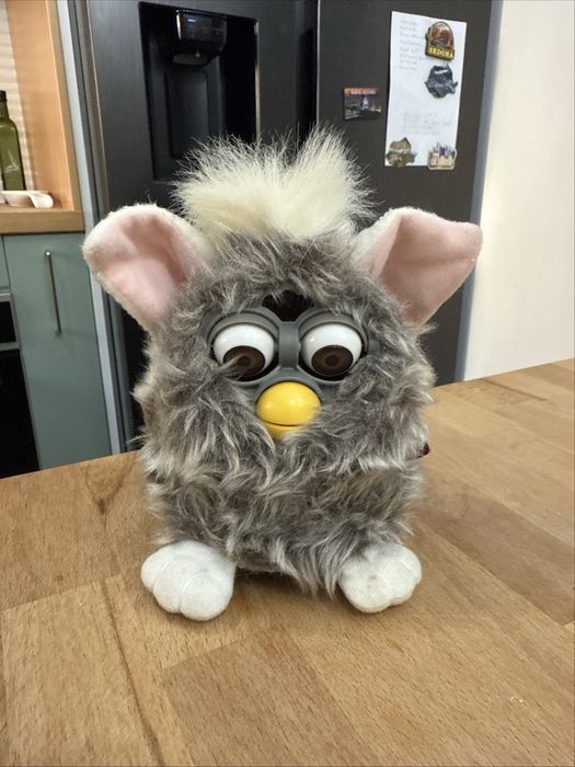 Furby 70-800 Rară!