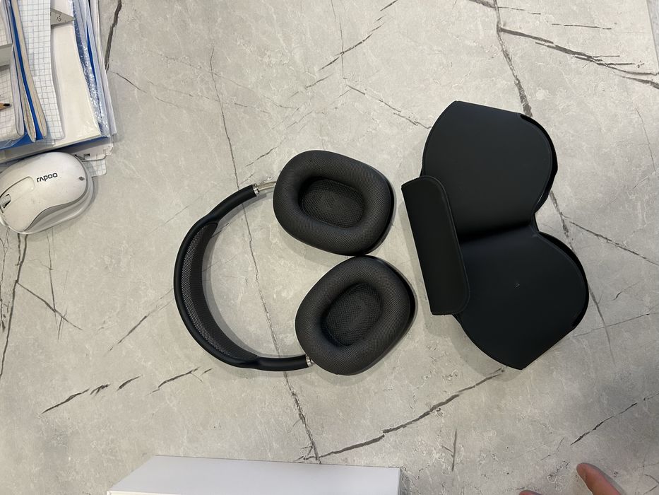 AirPods Max (черный)