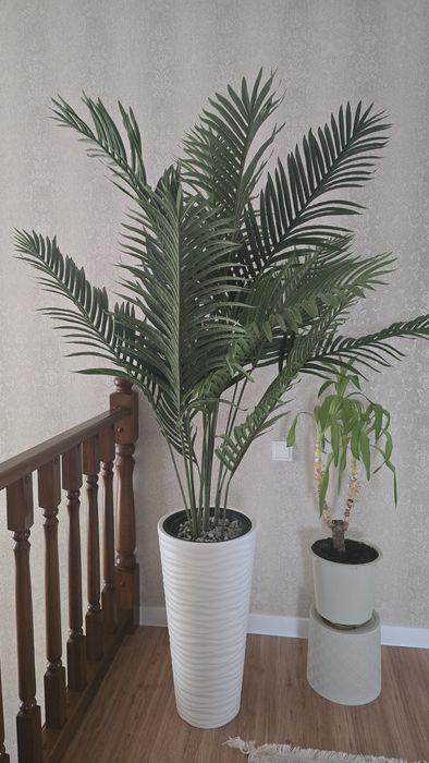 Продам искусственный папоротник