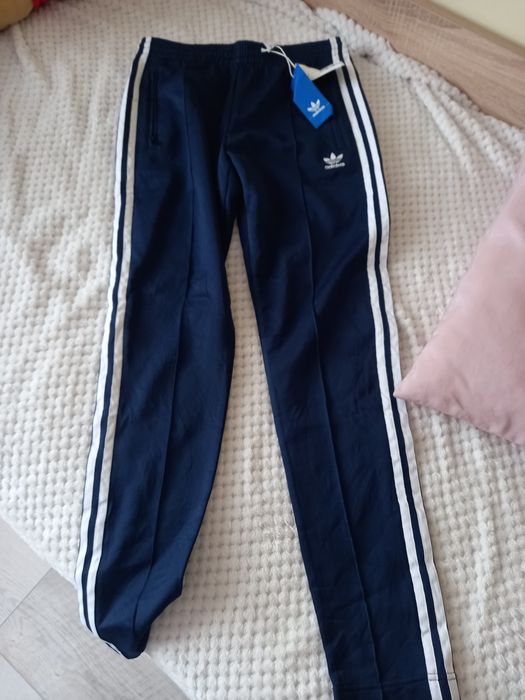 Синьо долните Адидас